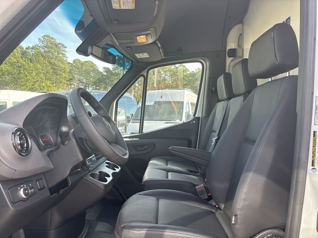 New 2026 Mercedes-Benz Sprinter 2500 image 39