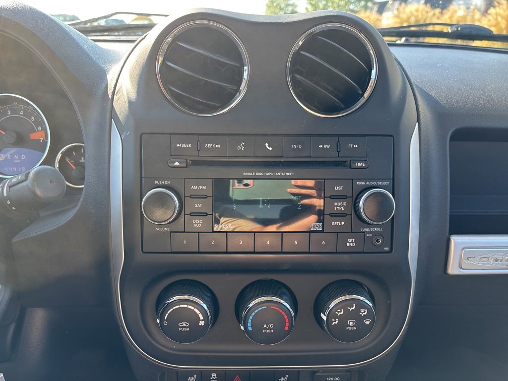 Used 2017 Jeep Compass High Altitude image 30