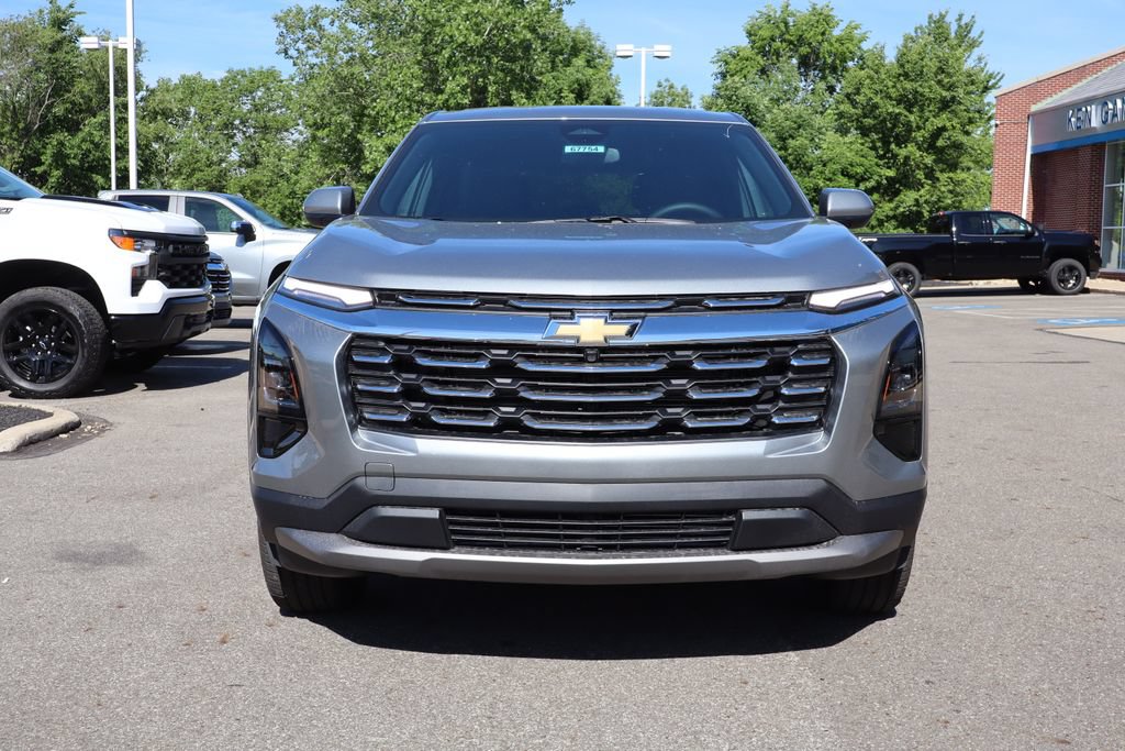 New 2026 Chevrolet Equinox LT w/ Convenience Package II FWD image 5