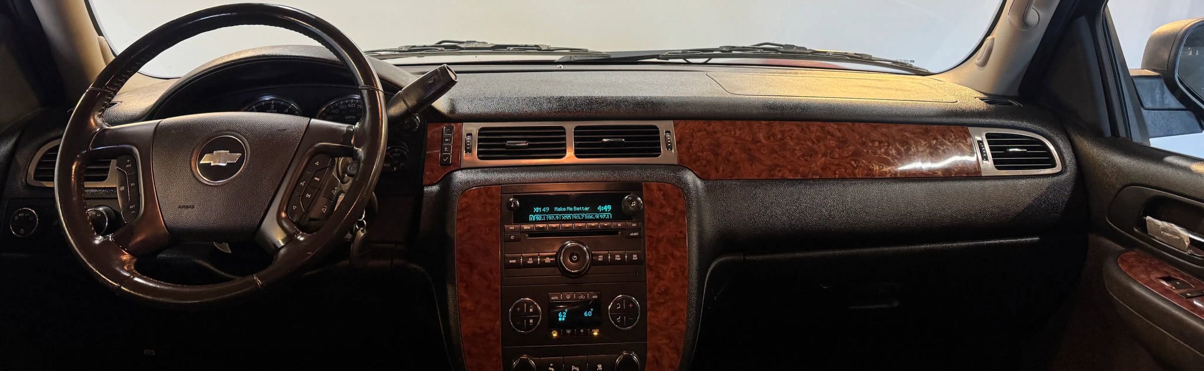 Used 2008 Chevrolet Suburban LT w/ Convenience Package 1 image 26