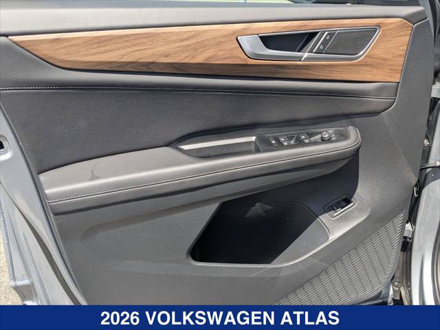 Certified 2026 Volkswagen Atlas SE w/ Panoramic Sunroof Package FWD image 11