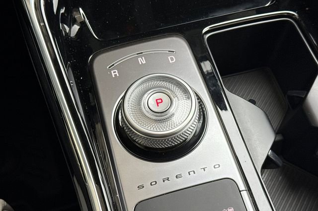 Certified 2025 Kia Sorento SX Prestige image 29