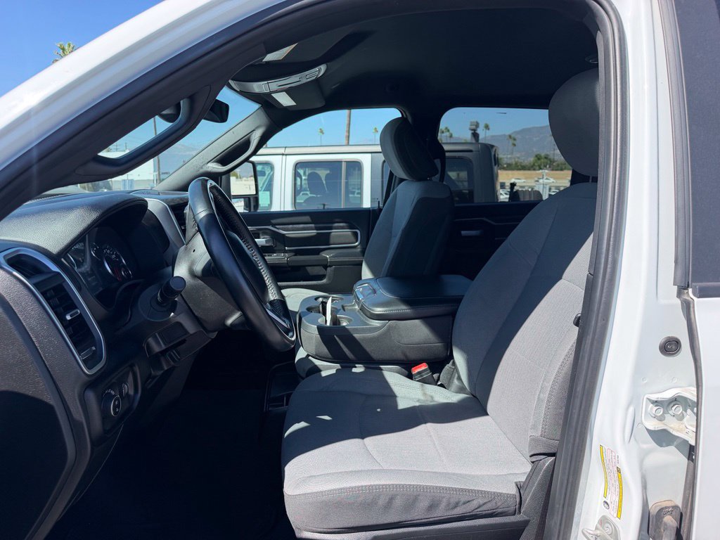 Used 2024 RAM 3500 Big Horn AWD/4WD image 5