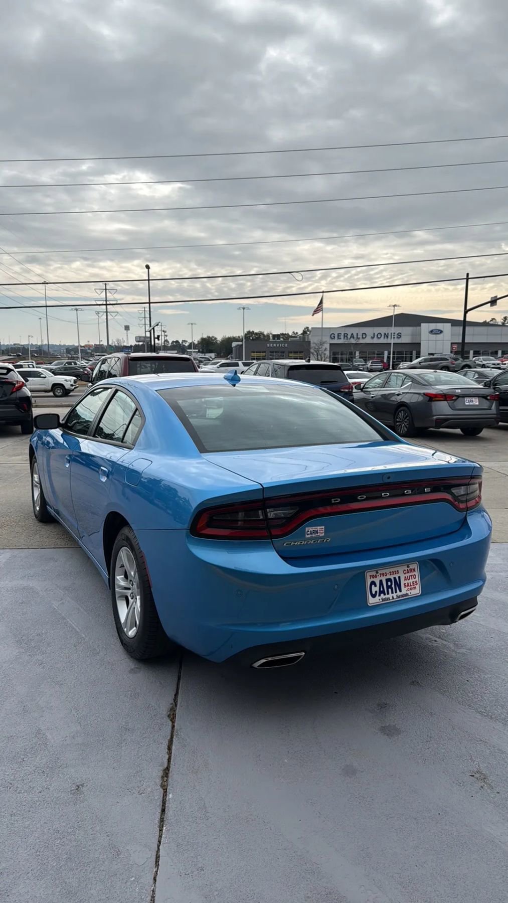 Used 2023 Dodge Charger SXT image 5