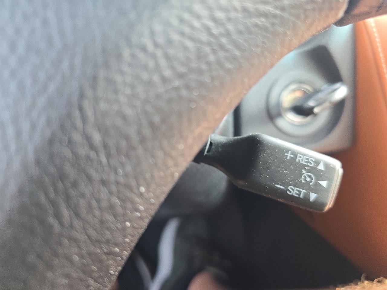 Used 2005 Lexus SC 430 Convertible image 18