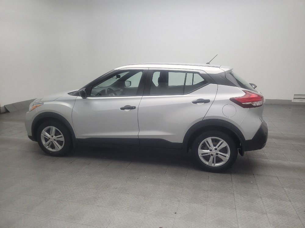 Used 2020 Nissan Kicks S FWD image 3