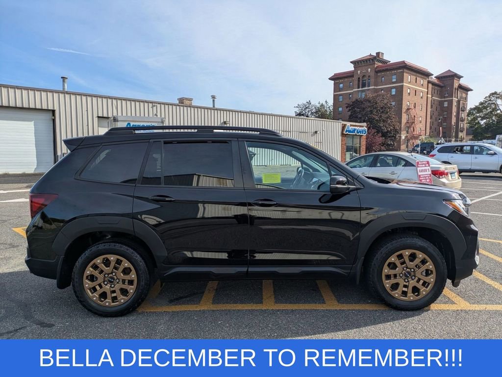 Used 2022 Honda Passport TrailSport image 2