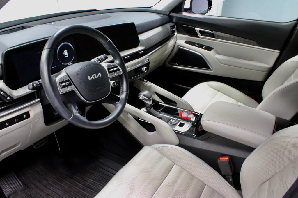 Used 2024 Kia Telluride SX Prestige AWD/4WD image 25