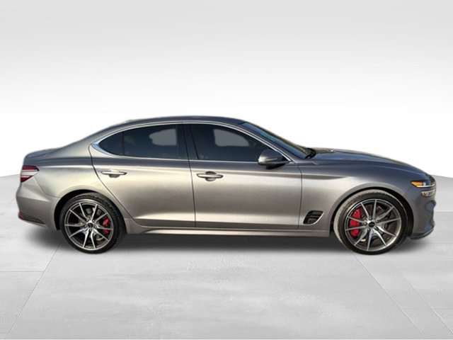 Used 2025 Genesis G70 2.5T RWD image 33