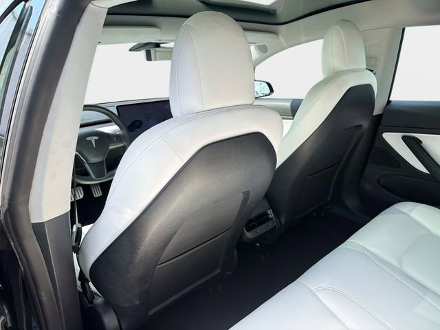Used 2020 Tesla Model 3 Performance image 13