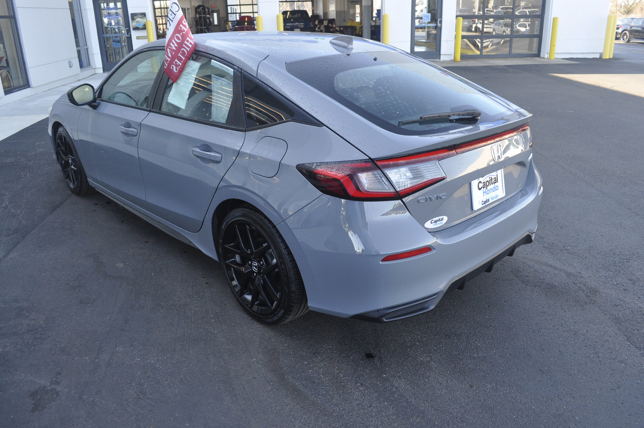 Certified 2025 Honda Civic Sport image 5