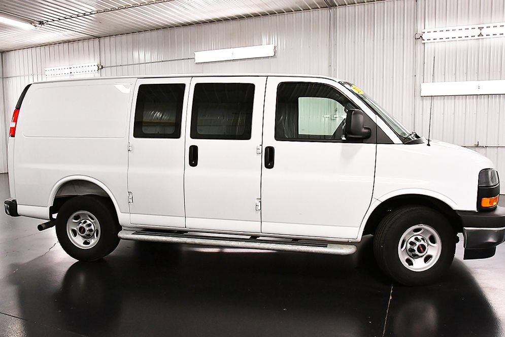 Used 2025 GMC Savana 2500 w/ Driver Convenience Package RWD image 8