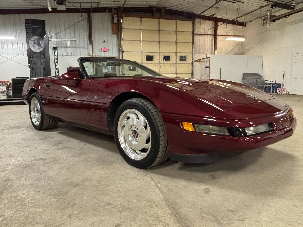 Used 1993 Chevrolet Corvette Convertible RWD image 35
