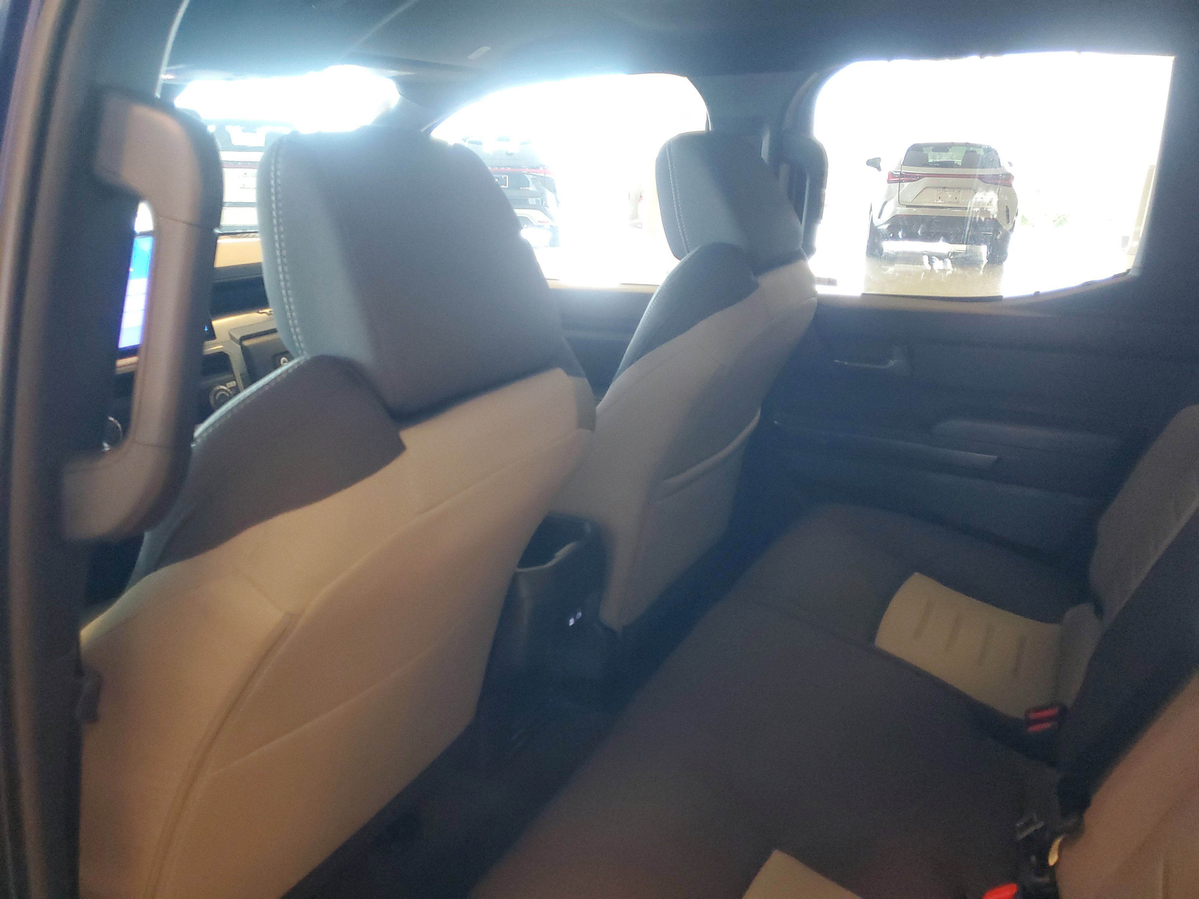 Used 2025 Toyota Tacoma TRD Sport image 14