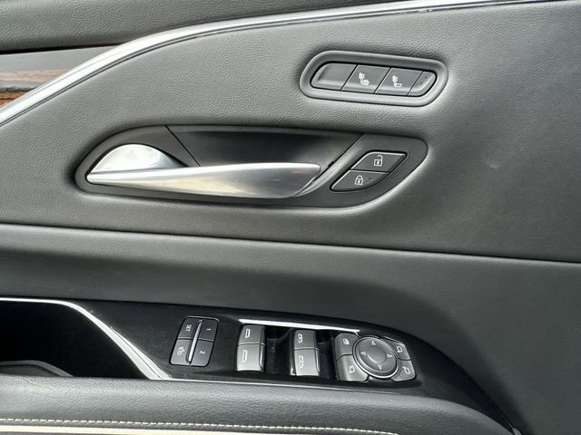 Used 2023 Cadillac Escalade Luxury image 21