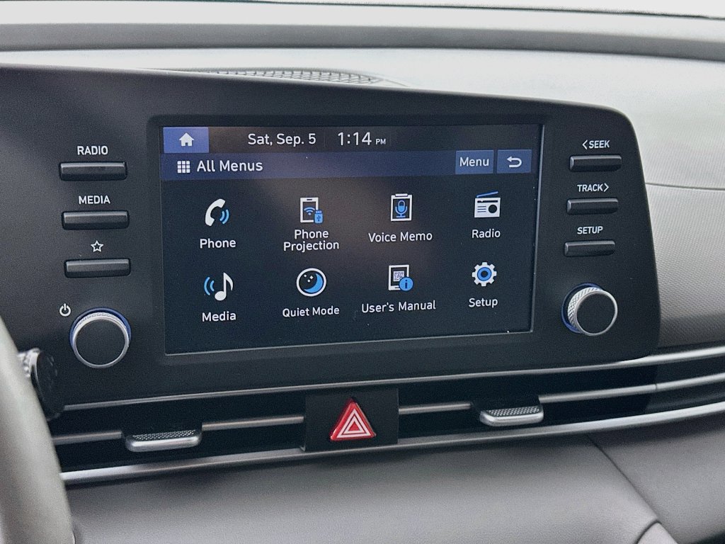 Used 2025 Hyundai Elantra Sport FWD image 19