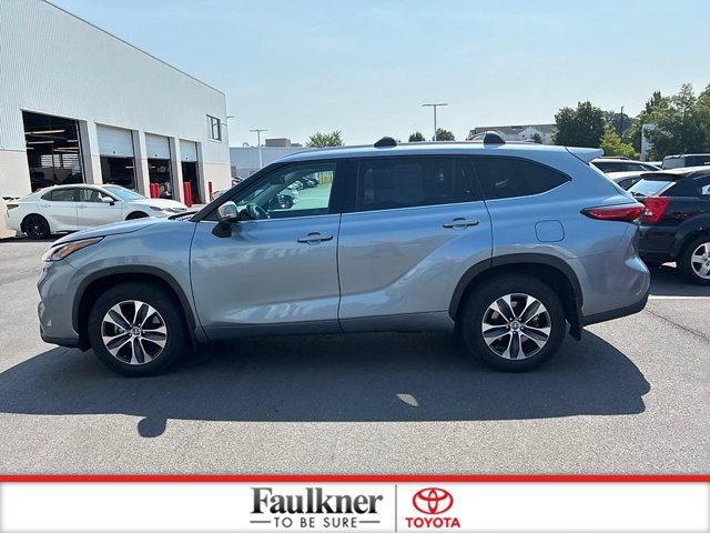 Certified 2020 Toyota Highlander XLE AWD/4WD image 15