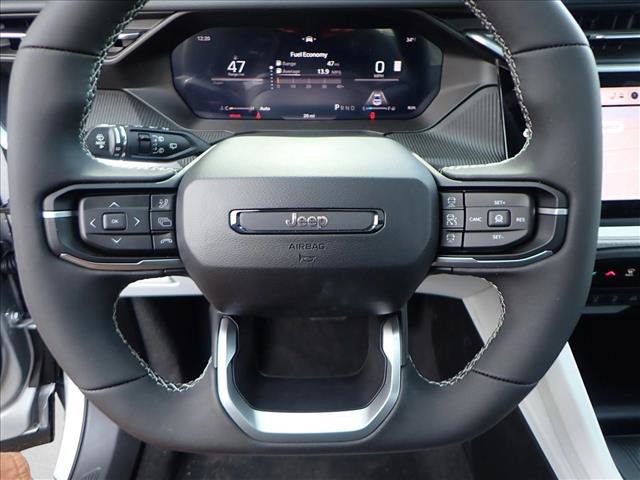 New 2026 Jeep Cherokee Overland w/ Trailer Tow Group image 15