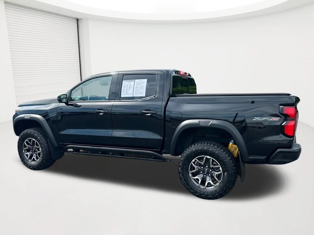 Used 2023 Chevrolet Colorado ZR2 w/ ZR2 Convenience Package III AWD/4WD image 7