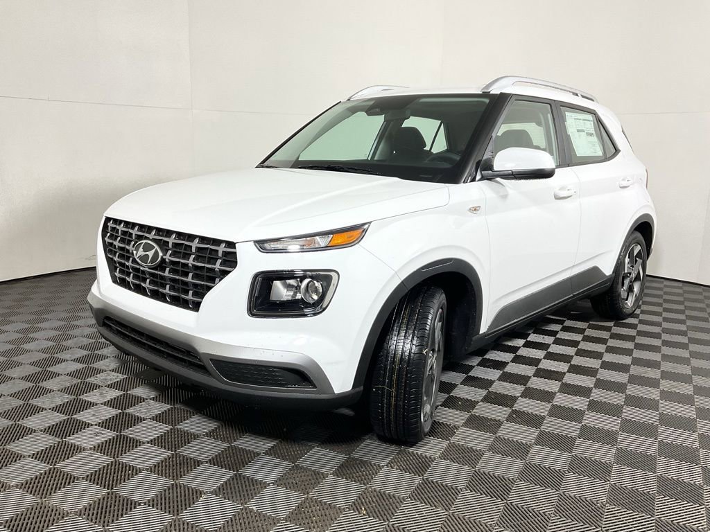New 2026 Hyundai Venue SEL FWD image 10