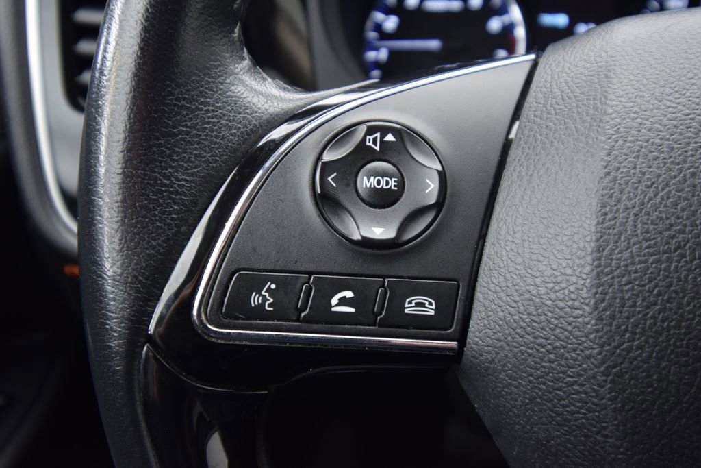 Used 2020 Mitsubishi Outlander SE image 31