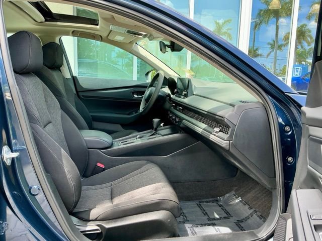 Used 2024 Honda Accord EX image 13