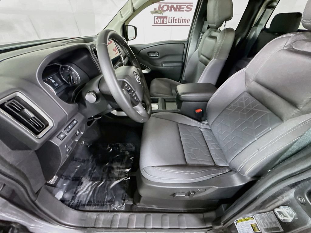 Certified 2025 Nissan Frontier SV w/ SV Convenience Package AWD/4WD image 26