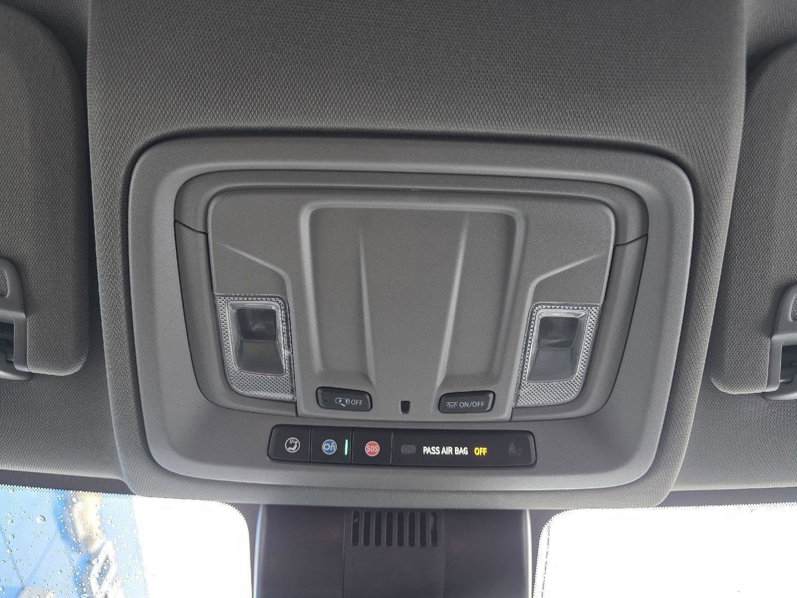 Used 2024 GMC Sierra 1500 SLT image 18