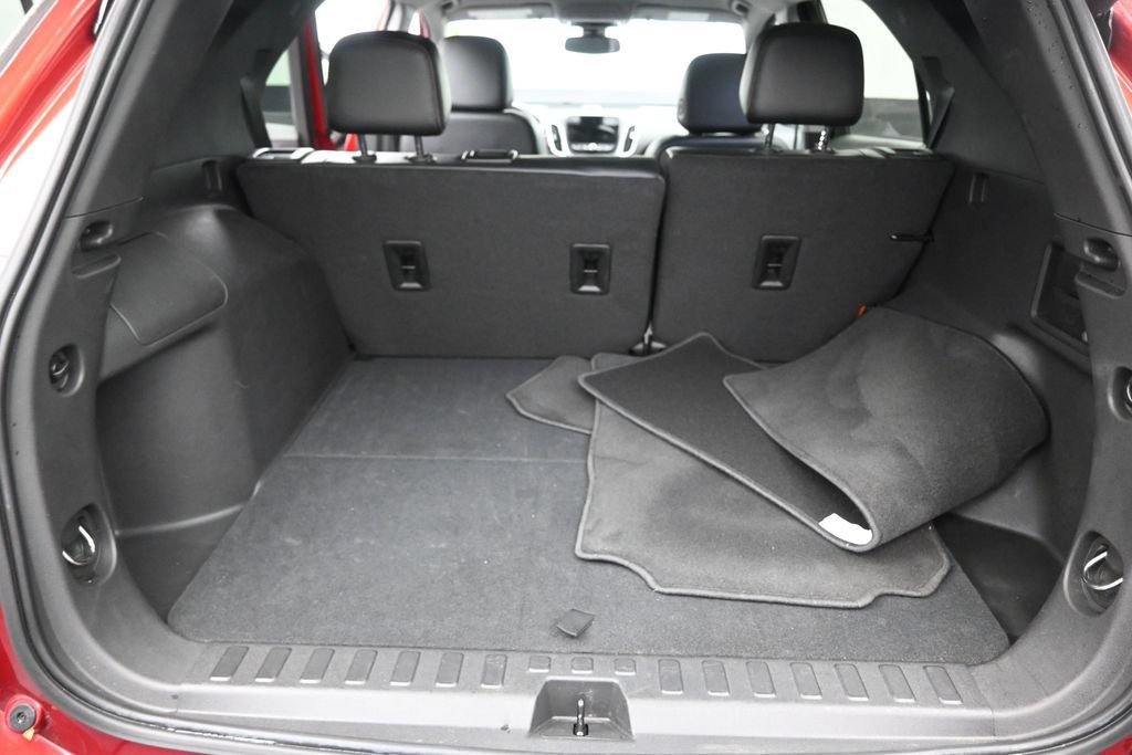 Used 2024 Chevrolet Equinox Premier FWD image 18