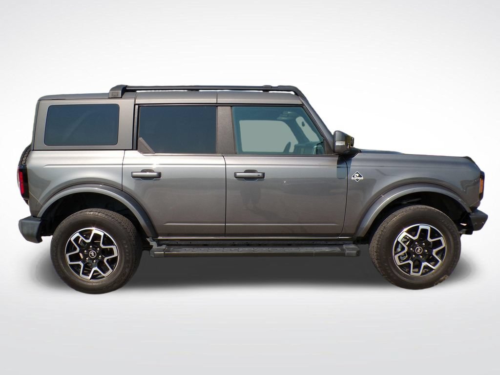 Used 2022 Ford Bronco Outer Banks AWD/4WD image 6