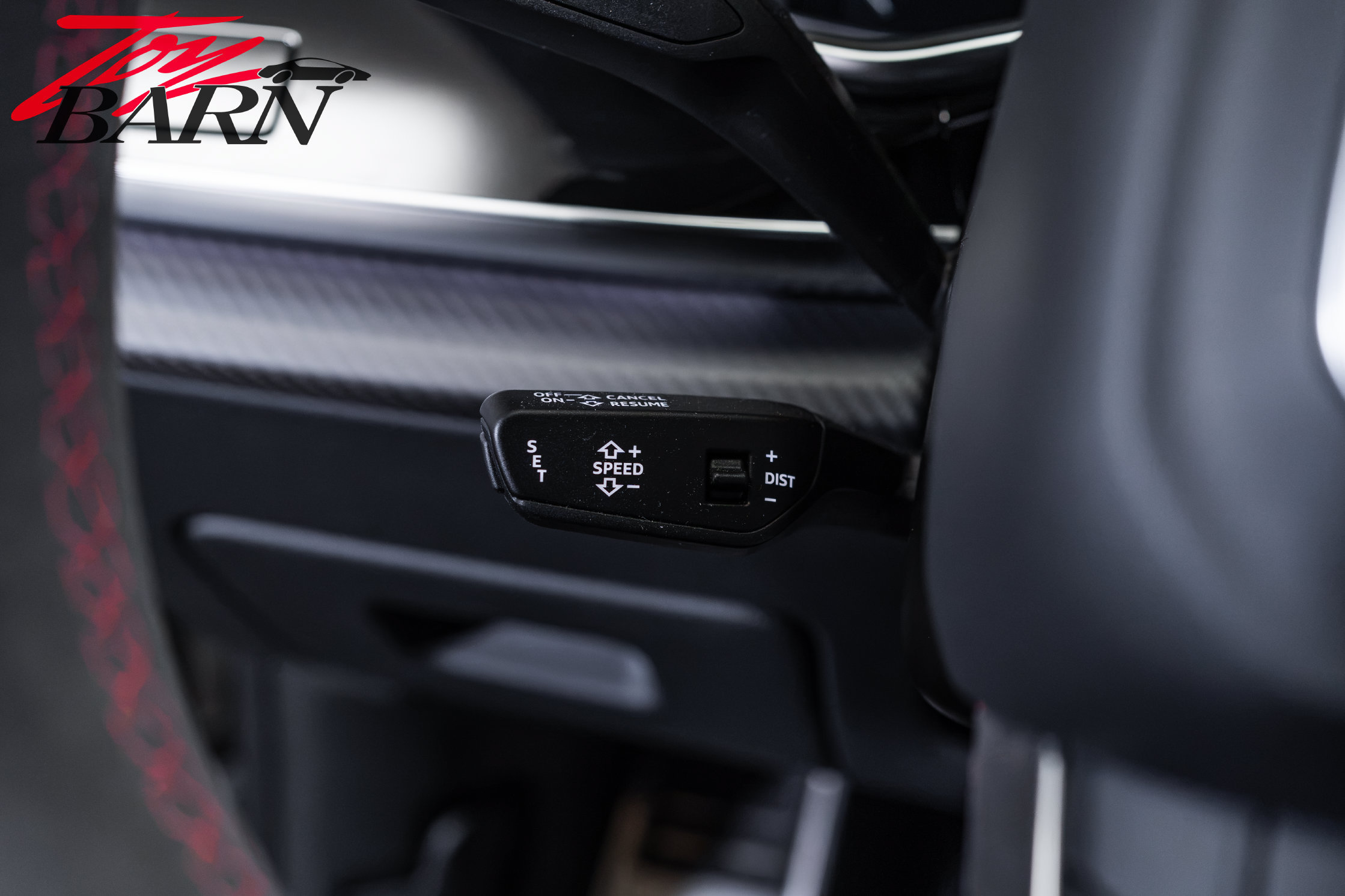 Used 2024 Audi RS Q8 AWD/4WD image 37