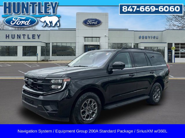 Used 2025 Ford Expedition Active AWD/4WD image 1