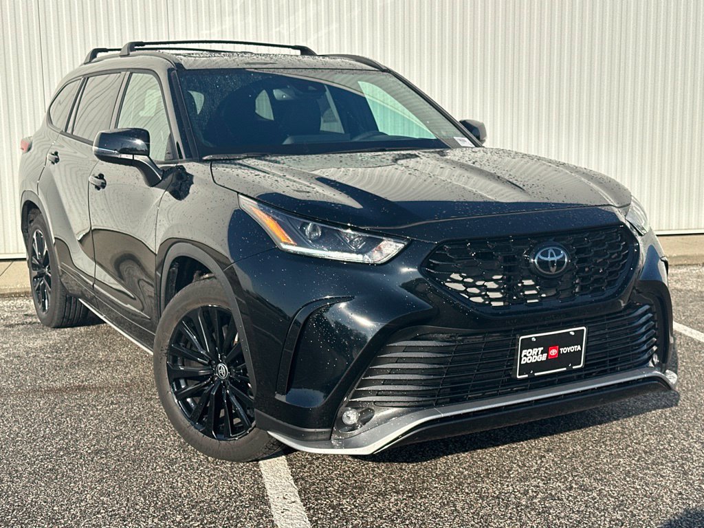 Used 2023 Toyota Highlander XSE AWD/4WD image 10