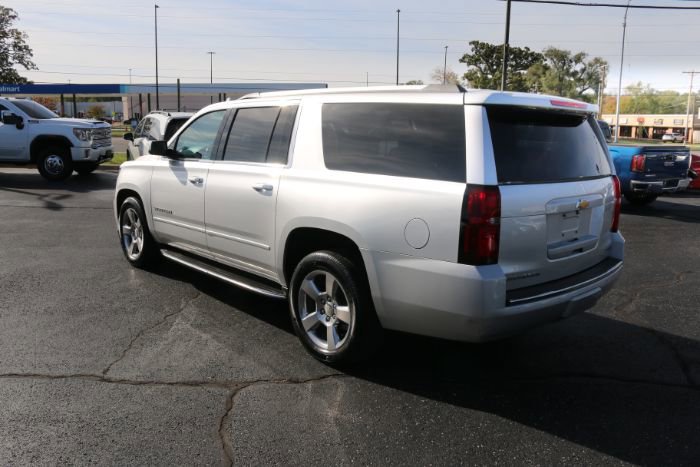 Used 2018 Chevrolet Suburban Premier image 16