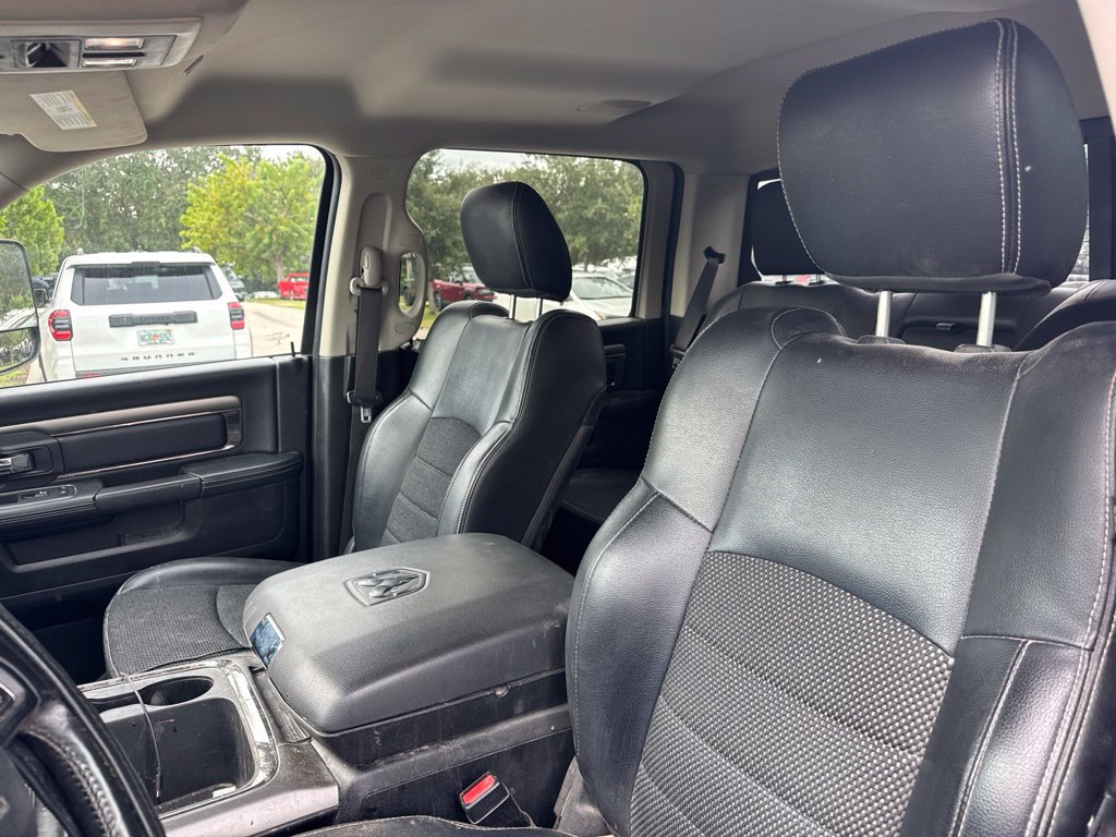 Used 2018 RAM 2500 Big Horn w/ Sport Appearance Group AWD/4WD image 10