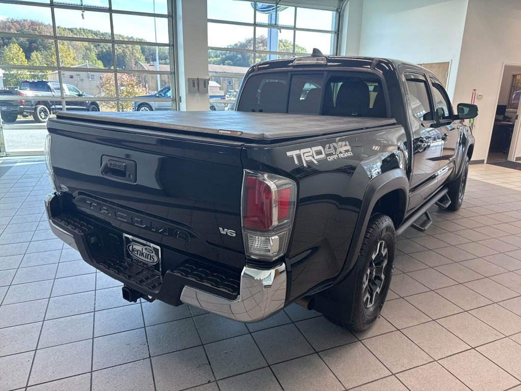 Used 2020 Toyota Tacoma TRD Off-Road image 18
