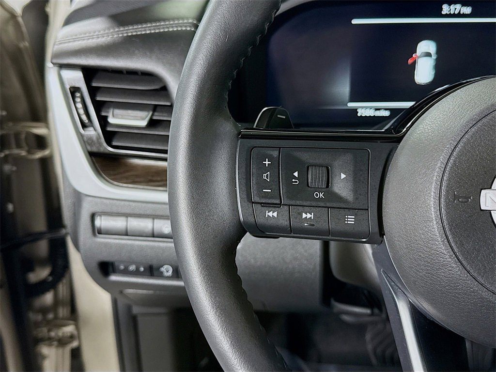 Certified 2024 Nissan Rogue Platinum w/ Platinum Premium Package image 24