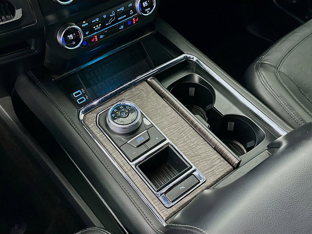 Used 2019 Ford Expedition Max Limited image 17