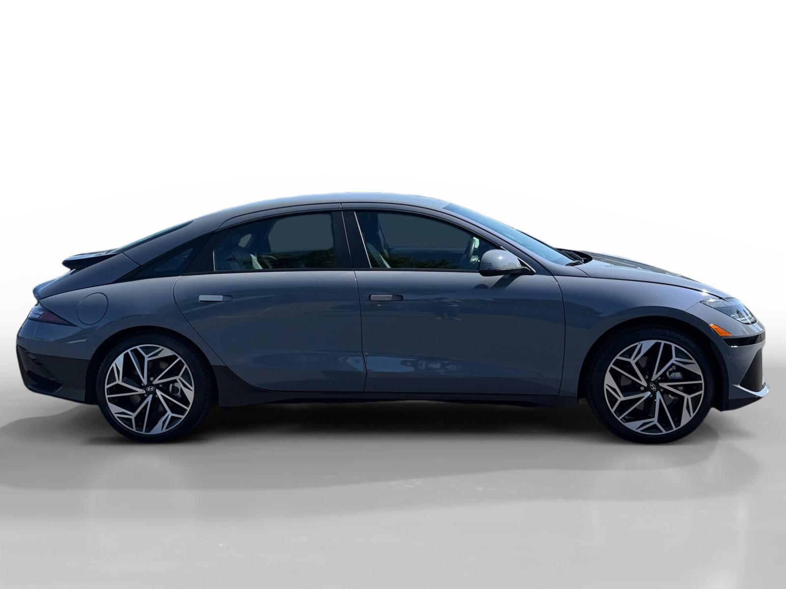 Certified 2024 Hyundai Ioniq 6 SEL RWD image 6