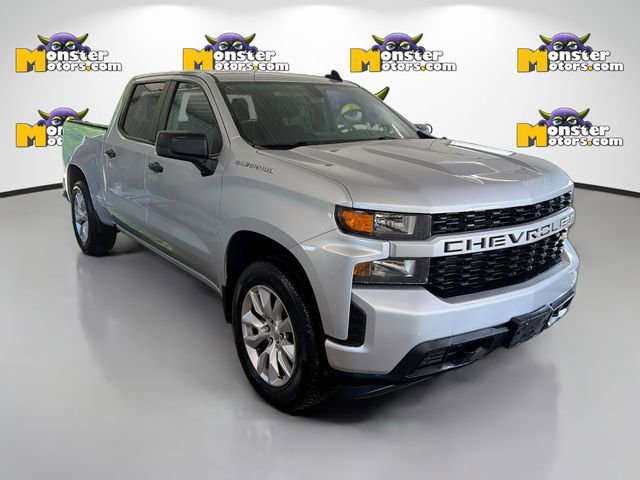 Used 2020 Chevrolet Silverado 1500 Custom w/ Custom Value Package AWD/4WD image 3