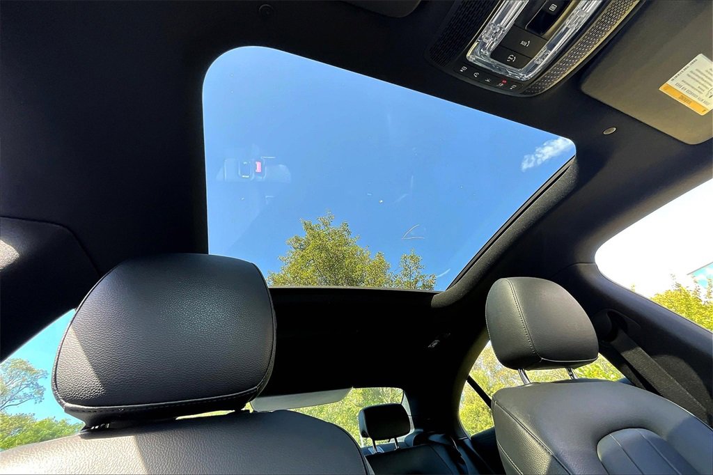 Certified 2023 Mercedes-Benz CLA 250 4MATIC image 17