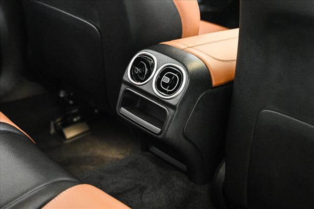 New 2026 Mercedes-Benz C 300 4MATIC Sedan image 19