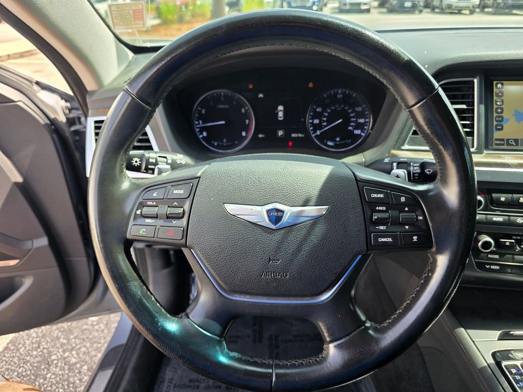 Used 2015 Hyundai Genesis 5.0 RWD image 45