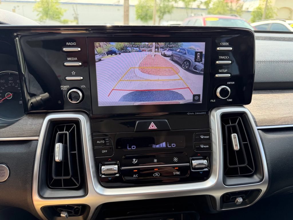 Used 2021 Kia Sorento EX w/ Panoramic Sunroof Package AWD/4WD image 32