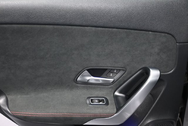 Used 2022 Mercedes-Benz A 220 4MATIC image 11