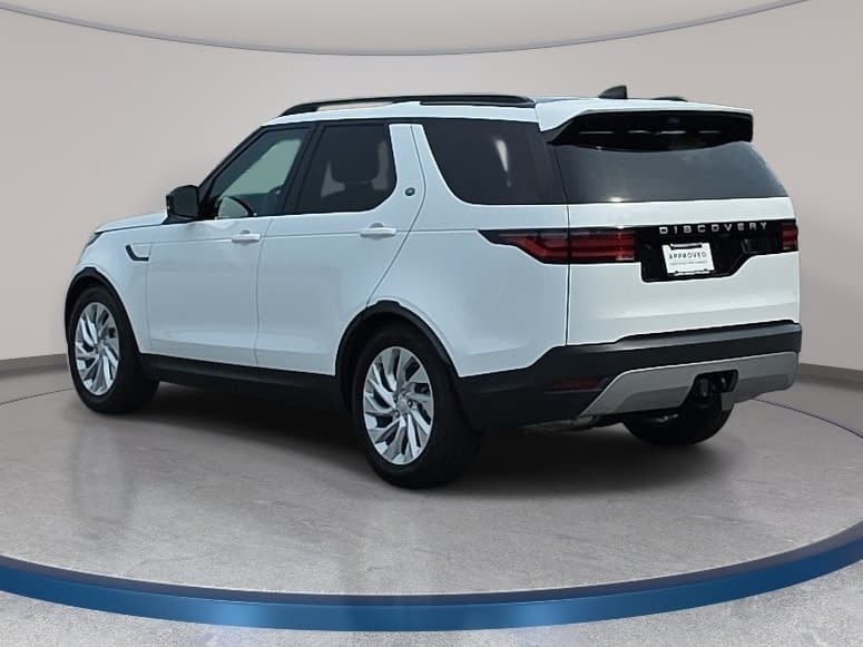 Certified 2025 Land Rover Discovery S AWD/4WD image 7
