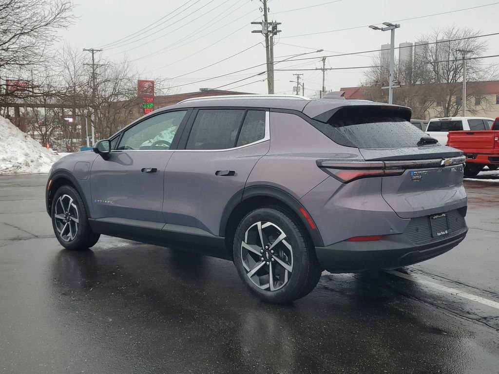 New 2026 Chevrolet Equinox EV LT FWD image 5