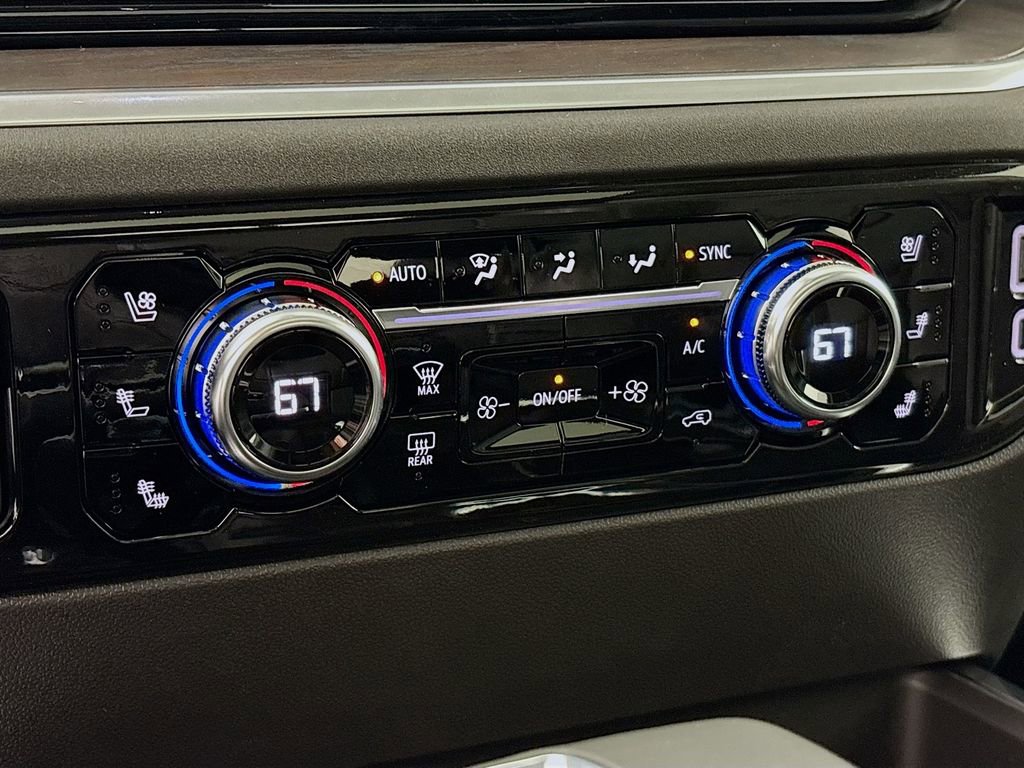 New 2026 GMC Sierra 1500 SLT AWD/4WD image 16