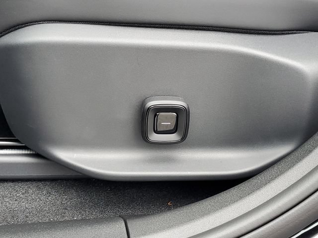 New 2026 Volvo EX30 Ultra w/ Climate Package AWD/4WD image 11
