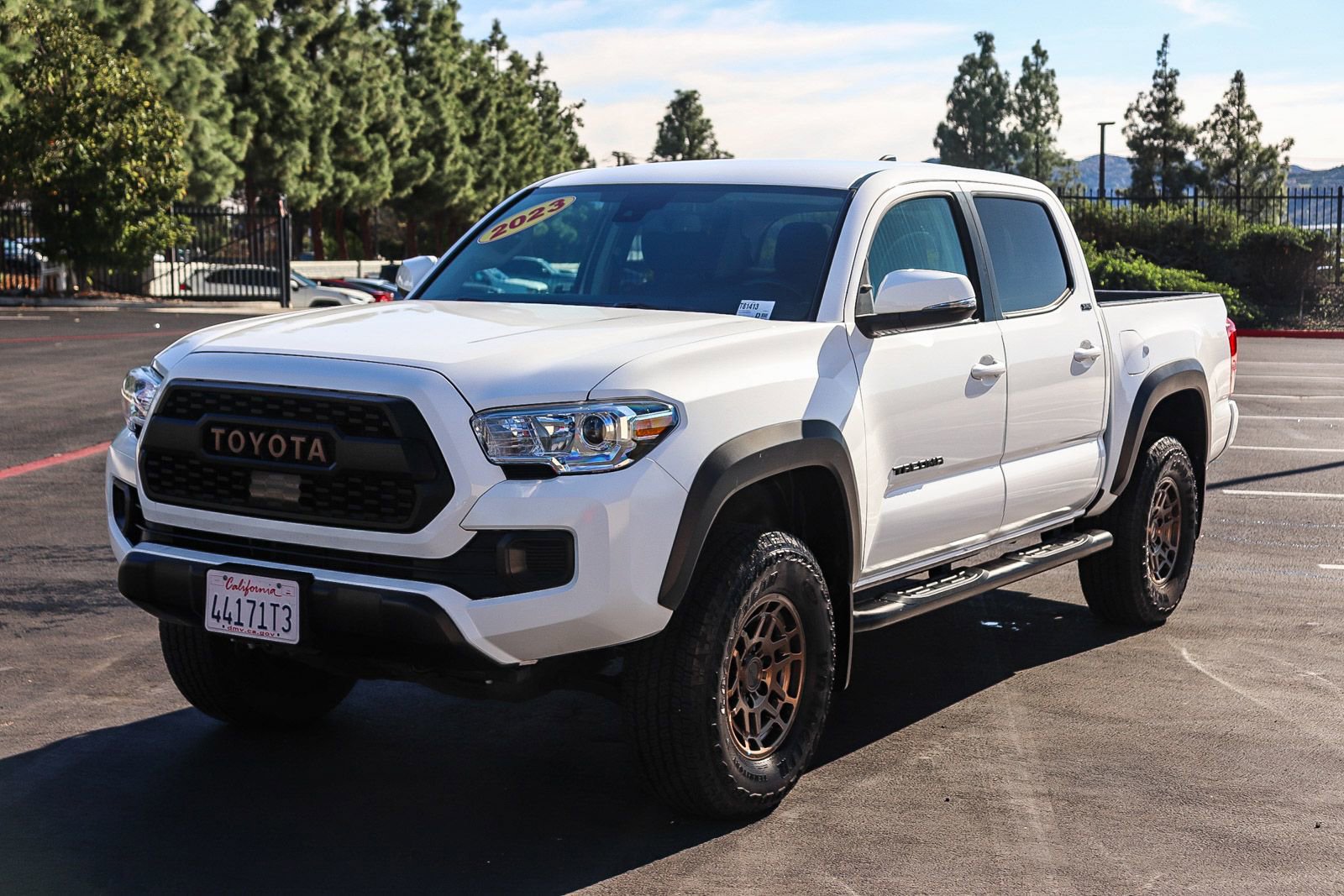 Certified 2023 Toyota Tacoma 4x4 Double Cab image 3